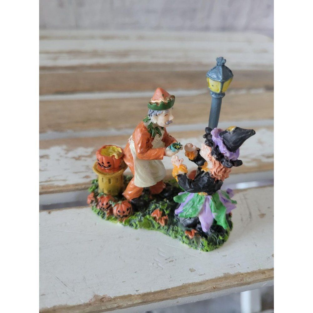 Halloween‎ people costume pumpkin lamp village acce